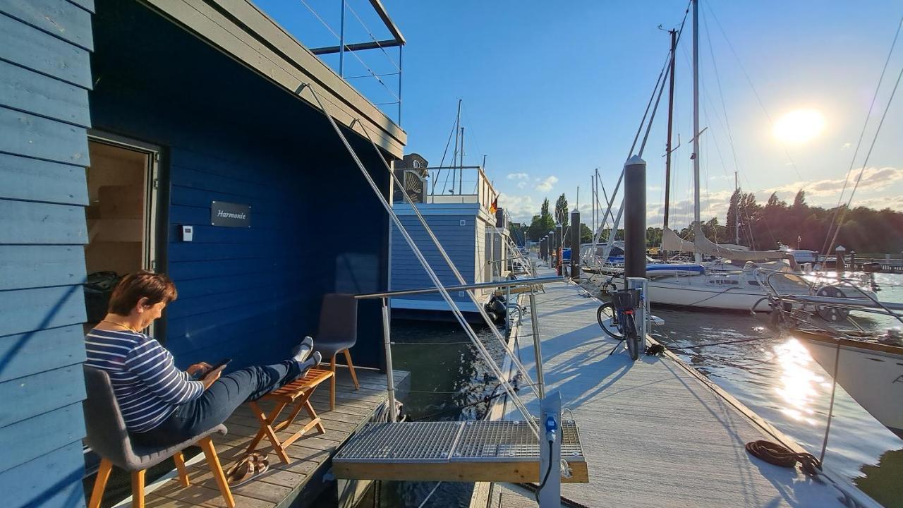 施特拉尔松德 Hausboot Harmonie酒店 外观 照片